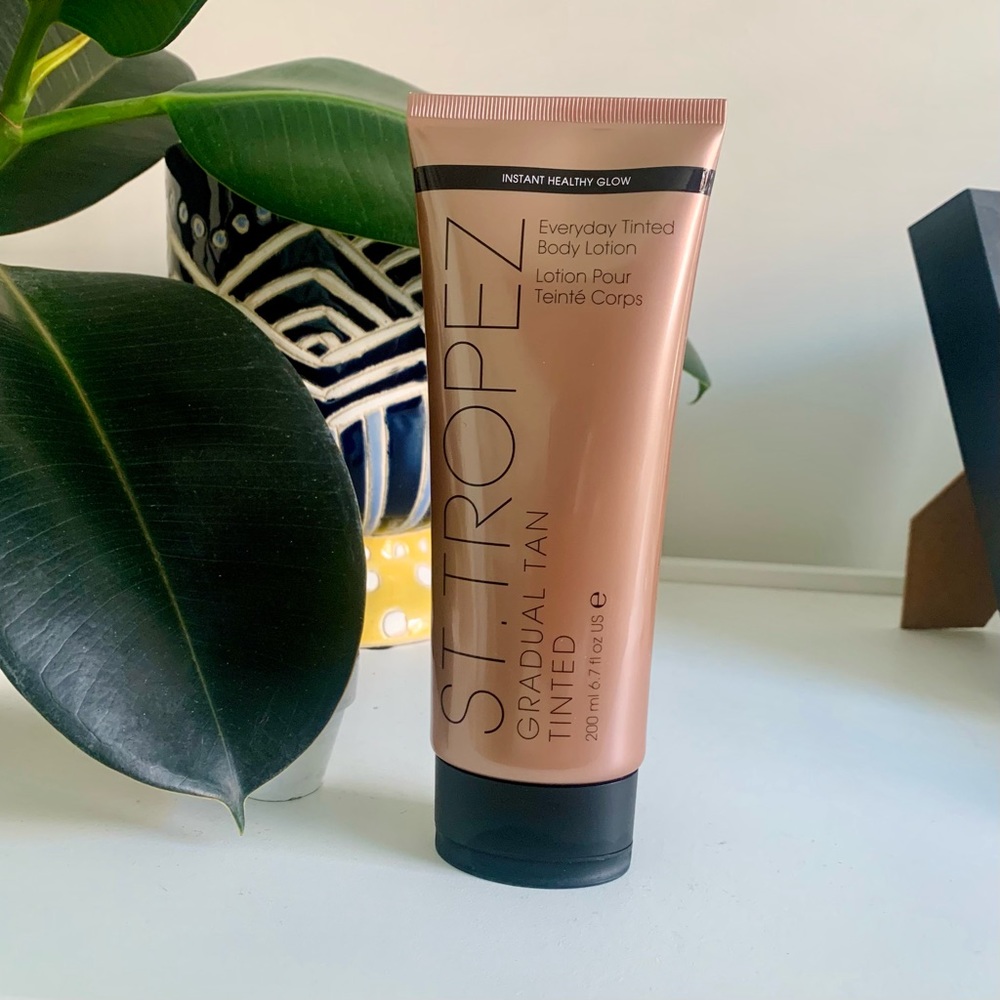 St Tropez Gradual Tan Tinted Lotion